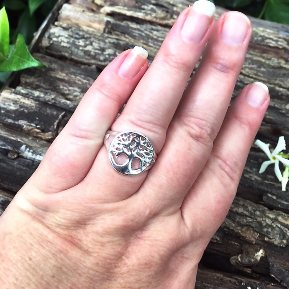 Tree Of Life Ring - Picture 2 of 6